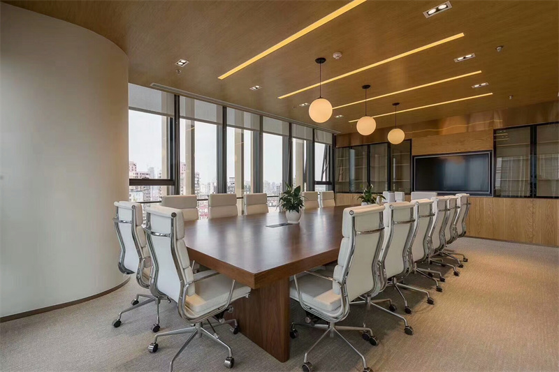 600平辦公室裝修設(shè)計(jì)？600平米辦公室設(shè)計(jì)選什么風(fēng)格？